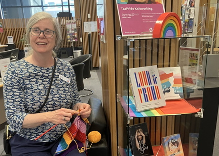 Knitworking - Hobart Library