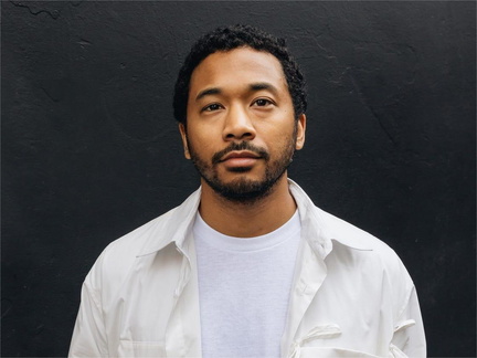 toro y moi
