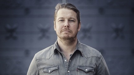 Fredrik-Backman-author-photo-credit-to-Linnea-Jonasson-Bernholm_1