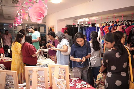 Summer Shopping Exhibition
