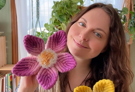 Flower Macrame Wall Hanging Workshop