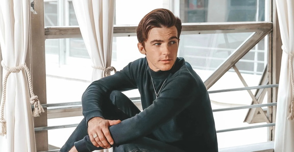 Drake Bell
