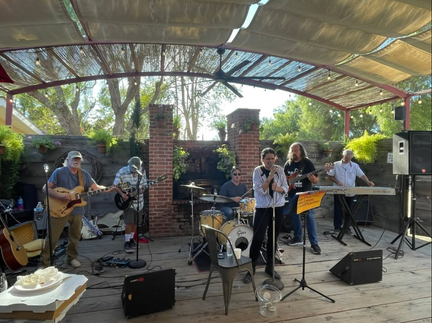 Marika &amp; The Ohms