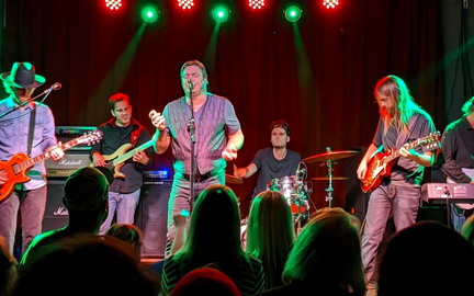 Ten Years Gone Led Zeppelin Tribute