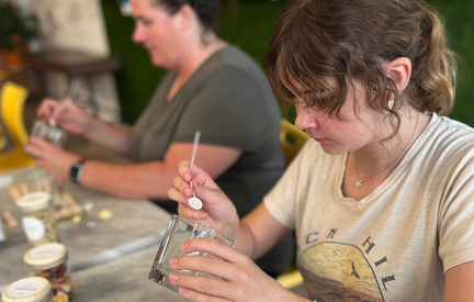 Made With Mom Candle Making Event