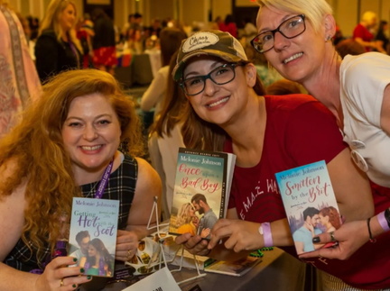 Book Lovers Con