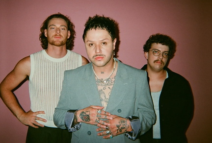 lovelytheband