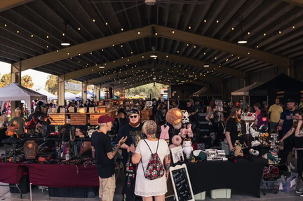 Oddities Market