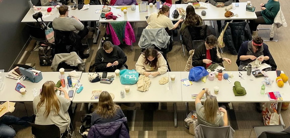 Modern Learn to Knit Workshop