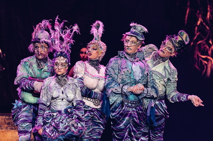 Cirque-Du-Soleil-Alegria-