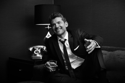 Matt-Dusk-Promo-Photo