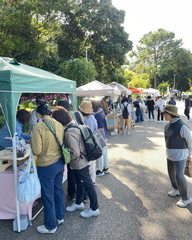 Craft Festival Hattori Ryokuchi Park