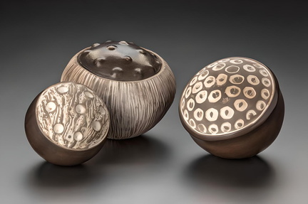 Artist Talk &amp; Presentation - Ceramicist Paula Shalan