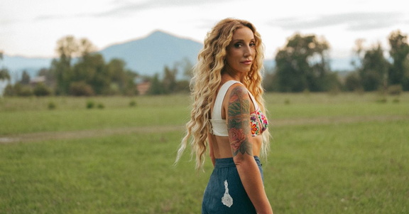 ashley monroe