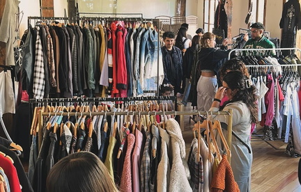 santioago vintage market