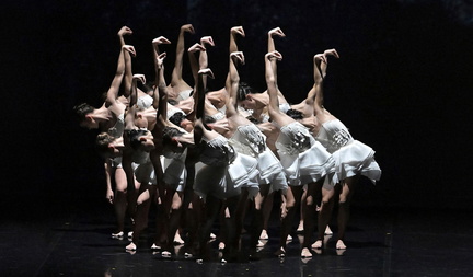 ballet preljocaj swan lake