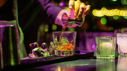 generic-bar-1920x1080
