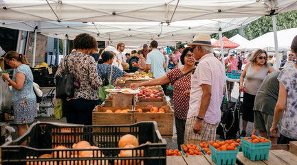 Mount Vernon Triangle Market