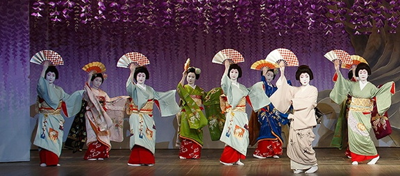 The 186th Kamogawa Dance