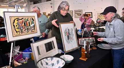 Art Market and Open Mic Night