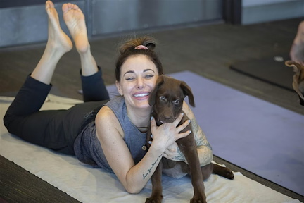 Puppy Yoga Event
