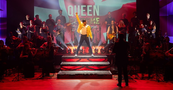 Queen Experience Extreme