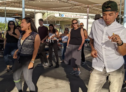 Salsa &amp; Cerveza Dance Party