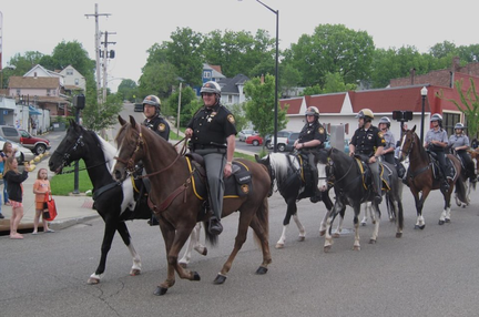 Kenmore Parade