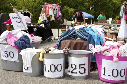 reduce-reuse-recycle recycling-yard-sale