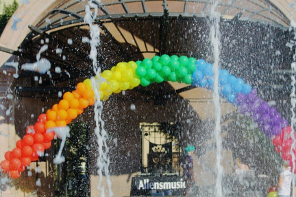 Downtown Plaza Festival