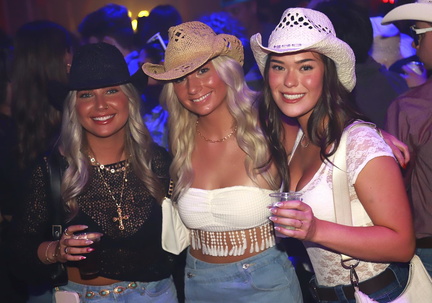 Saddle Up In Style Fahion Show