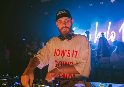 San Holo