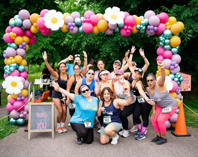 Latinas in Motion Peace, Love &amp; Run 5K (Walk Run)