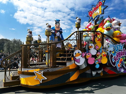Disney Pal-Palooza Donald’s Quacky Duck City