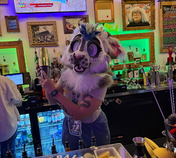 Purride Art Pop Up &amp; Fur Meet!