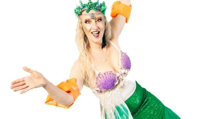 Shirley Knot the Siren