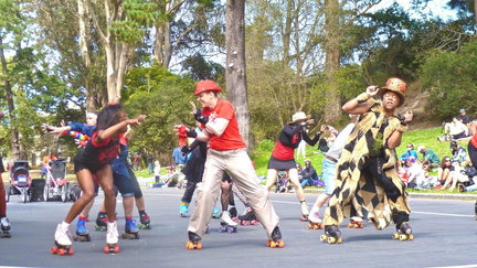Sunday Roller Disco Party