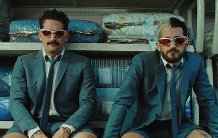 Mau y Ricky.v1