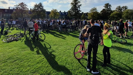 Strawberry Fair Picnic Ride