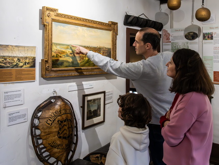 Museum of Cambridge & Old Quarter Tour