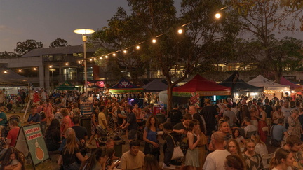 Carseldine Wintertide Wonderland Twilight Markets