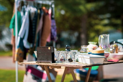 yard sale.v1