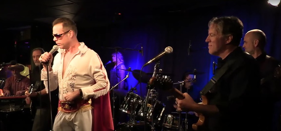 Freddie and The Hound Dogs Elvis Tribute (2)