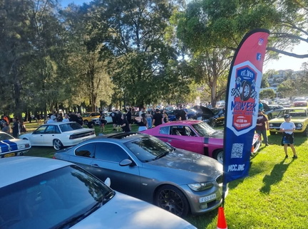 Sunday Lunch &amp; Muscle Cars in the Park
