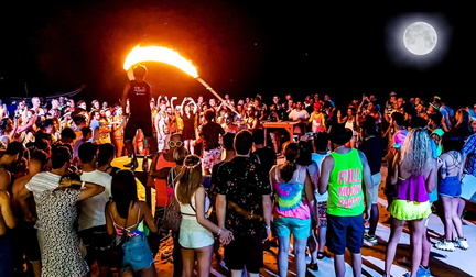 fullmoonparty