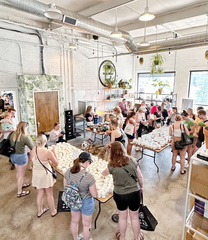 Sip &amp; Shop The Penn &amp; Beech Warehouse Sale