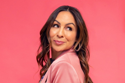 Anjelah Johnson-Reyes