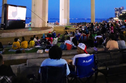 Jax Parks Movie Nigth The Little Rascals