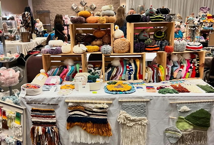 Avant-Garde Art & Craft Show - The Makoy