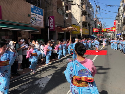 中板へそ祭り